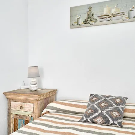 Estudio Costa A33 Apartment *