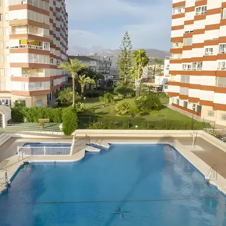 Estudio Costa A33 *